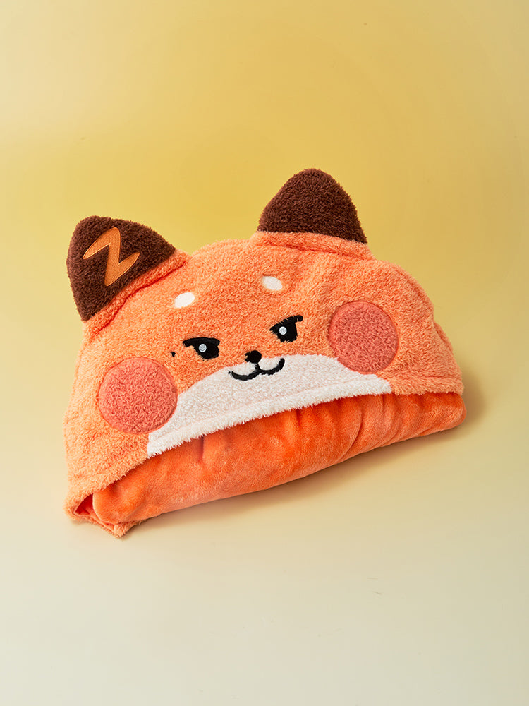 ZEROBASEONE zeroni FLUFFY Wonderland Hooded Blanket