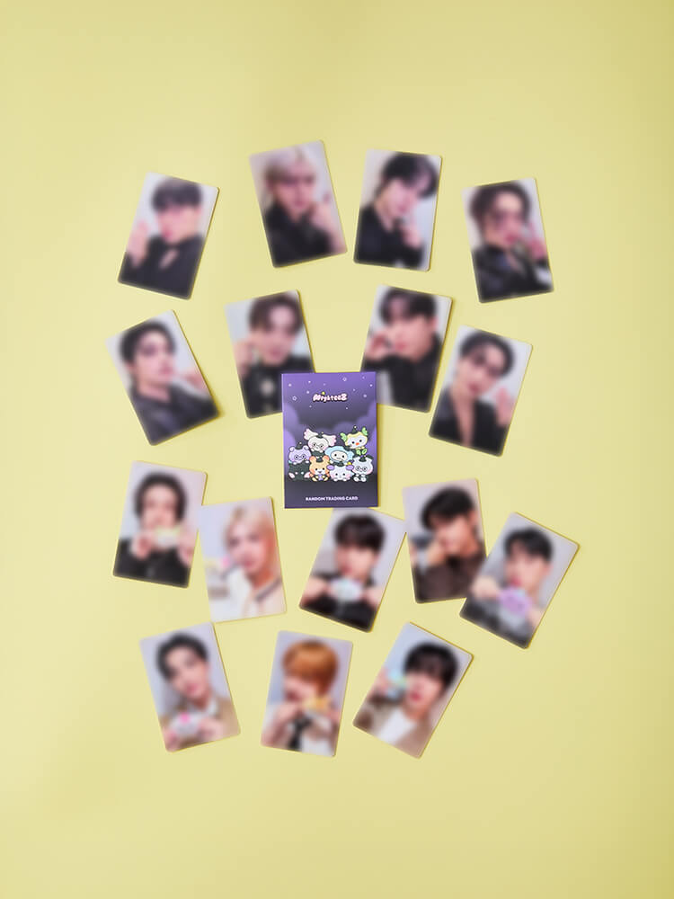 MIGHTEEZ Wonder Room Random Trading Photo Card Set (2 Pcs)