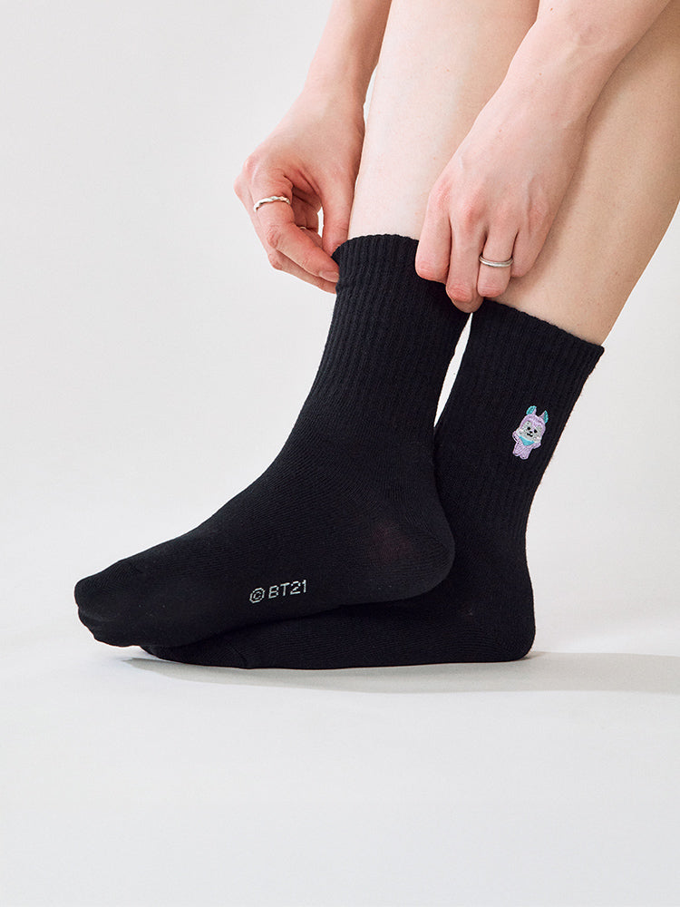 BT21 Basic Lip Embroidery Socks