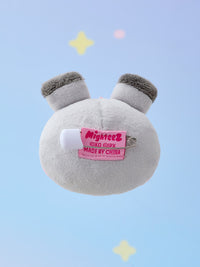 MIGHTEEZ Wonder Room Plush Badge