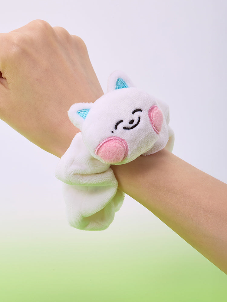 Dreamiez Plush Hair Scrunchie