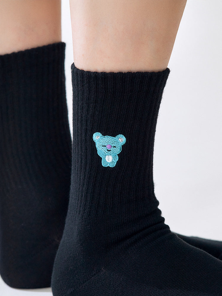 BT21 Basic Lip Embroidery Socks