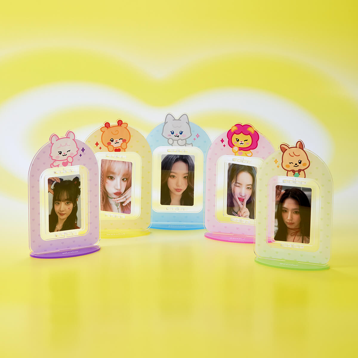 i-dle minini Rotating Acrylic Stand