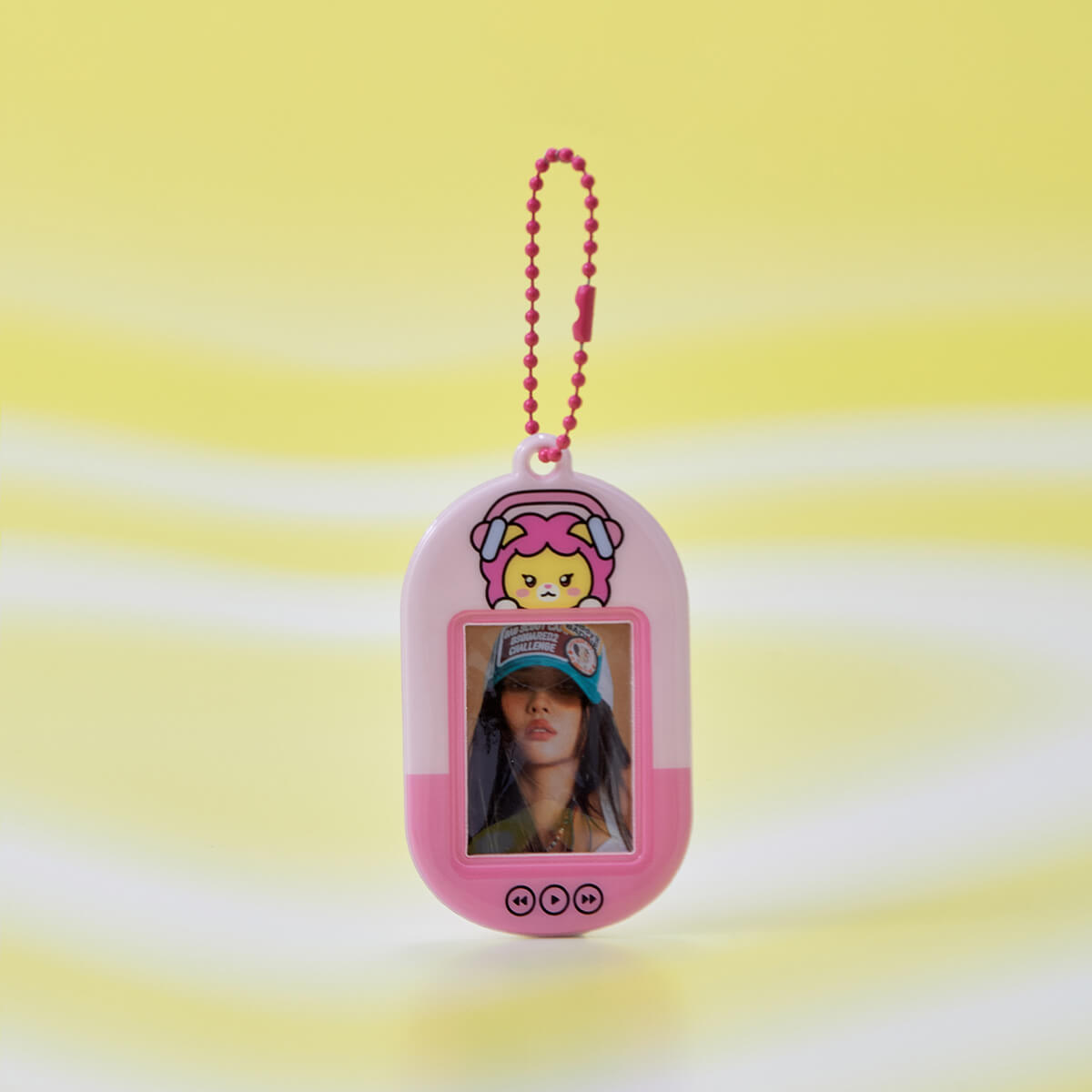 i-dle minini Photo Holder Keyring – LINE FRIENDS_US