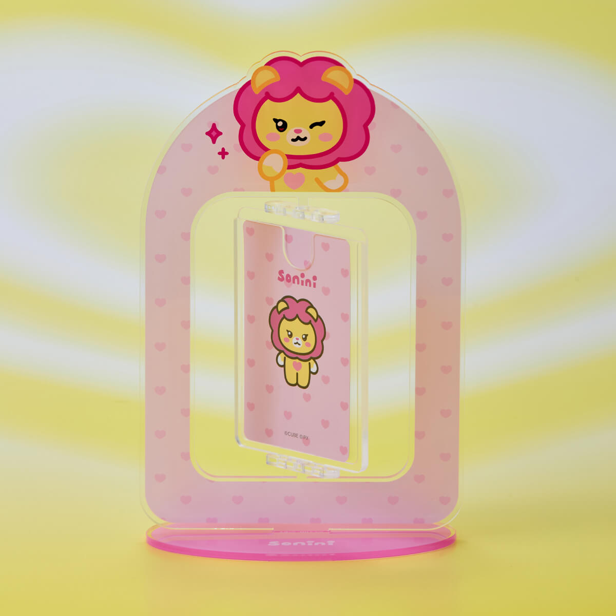 i-dle minini Rotating Acrylic Stand