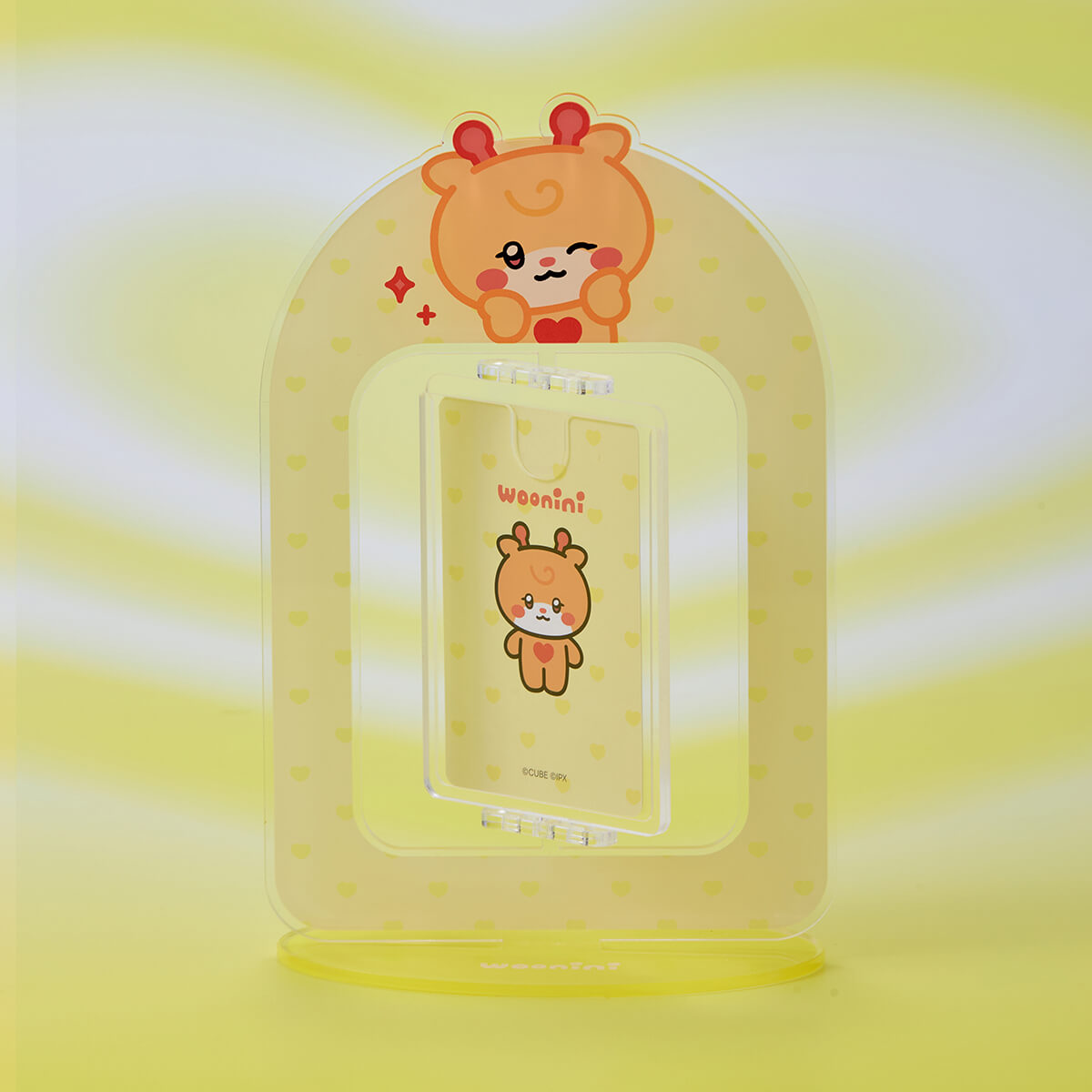 i-dle minini Rotating Acrylic Stand