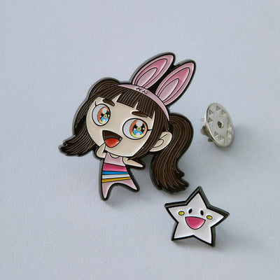 NewJeans x MURAKAMI Metal Pin Badge (HANNI)