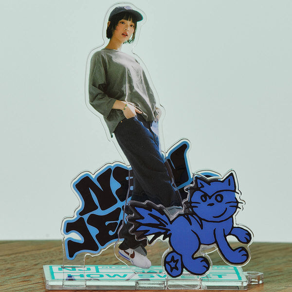 NewJeans How Sweet Acrylic Stand (HANNI) – LINE FRIENDS_US