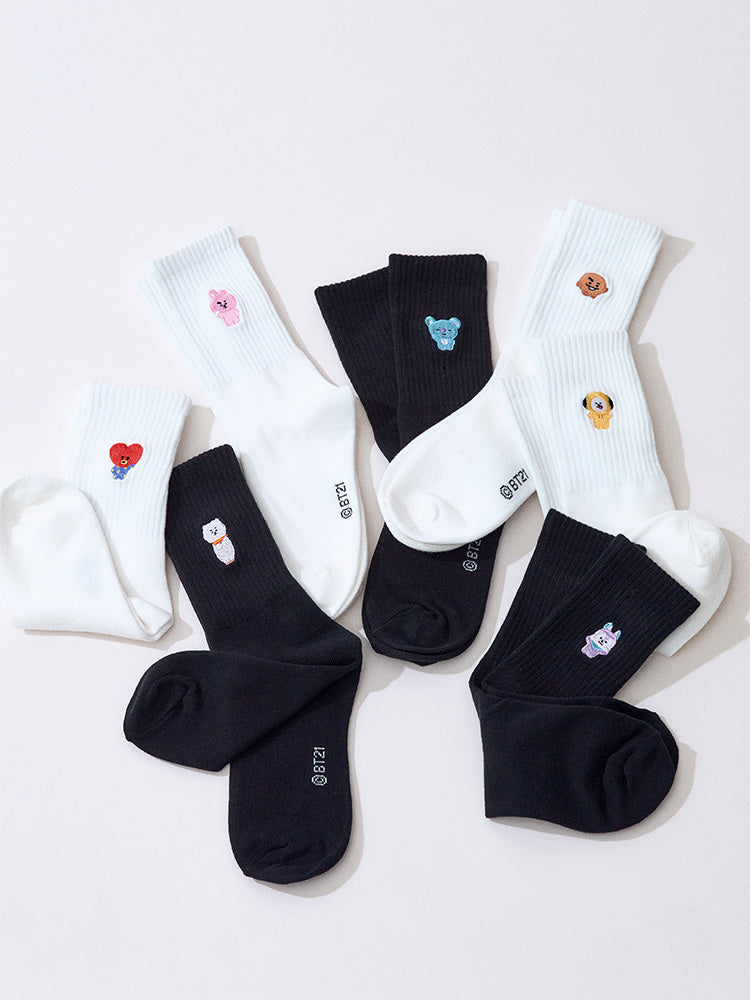 BT21 Basic Lip Embroidery Socks