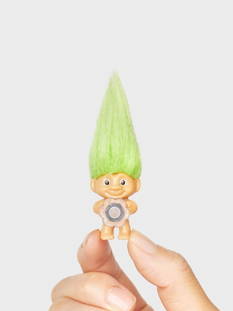 COLLER X Universal Good Luck Trolls PVC Figure Sticon