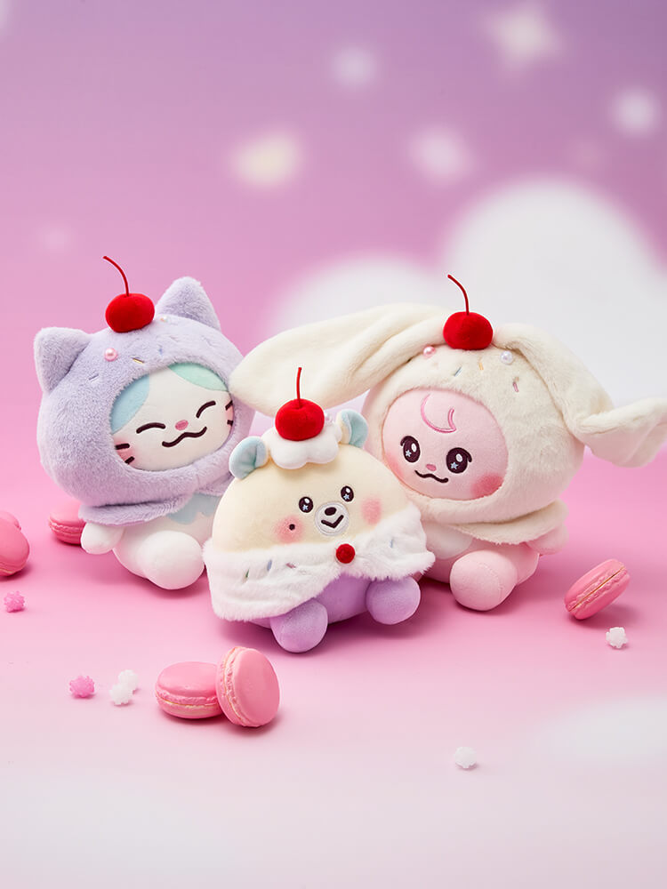 Dreamiez Small Sitting Plush