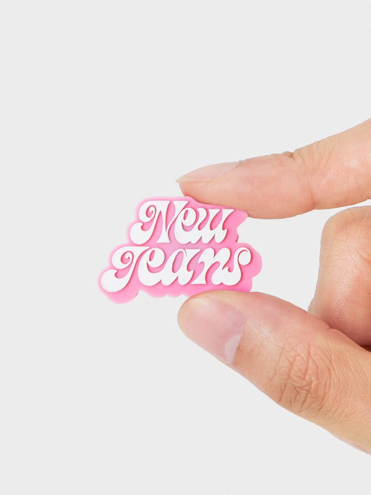 NewJeans X COLLER Get Up Logo Sticon (2pcs) – LINE FRIENDS_US