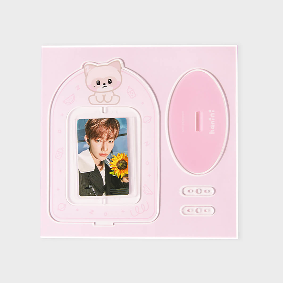 ZEROBASEONE zeroni Rotating Acrylic Stand – LINE FRIENDS_US